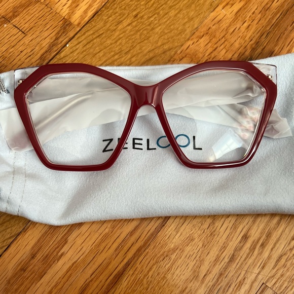 New. Zeelool Glasses-Sprouse Non-Prescription. Red - Picture 1 of 1